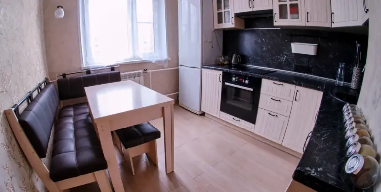 Serveis i construccio Colocacion de mobiliario de cocina nuevo