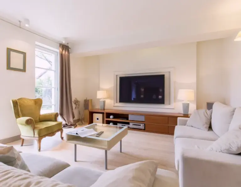 Serveis i construccio Reforma integral de piso para alquilar en Placa Catalunya el Prat